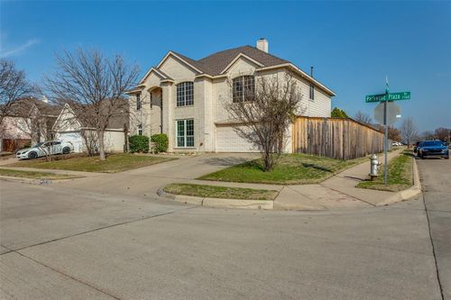 7712 Parkwood Plaza Drive, Fort Worth, TX, 76137 | Card Image