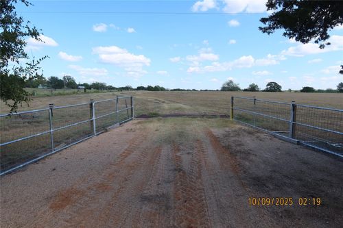 1475 Mcelroy Rd, New Ulm, TX, 78950 | Card Image