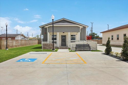 1125 Atlanta Ave, Nederland, TX, 77627-4119 | Card Image