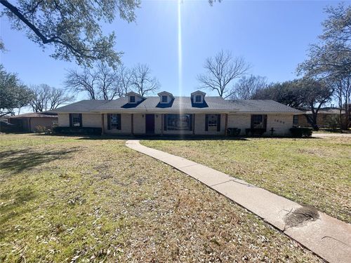 1005 Sunset Dr, Ennis, TX, 75119-2237 | Card Image