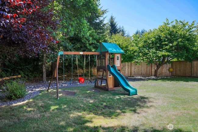 2147 Dunrobin Ln E, House other with 3 bedrooms, 3 bathrooms and 2 parking in Port Orchard WA | Image 37