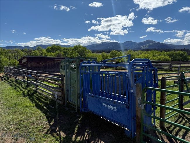 5845 Dry Creek Ranch Rd, House other with 3 bedrooms, 3 bathrooms and null parking in Whitehall MT | Image 47