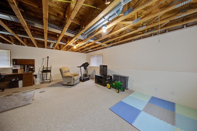32 Family room_lower.jpg | Image 26