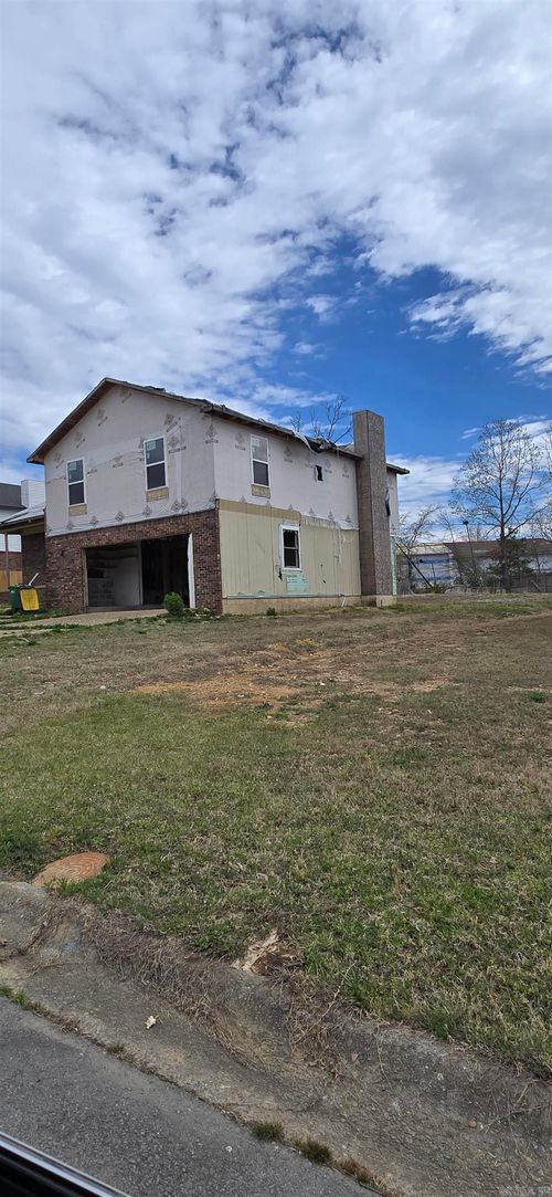 5 Ludington Cv, Little Rock, AR, 72227-3854 | Card Image