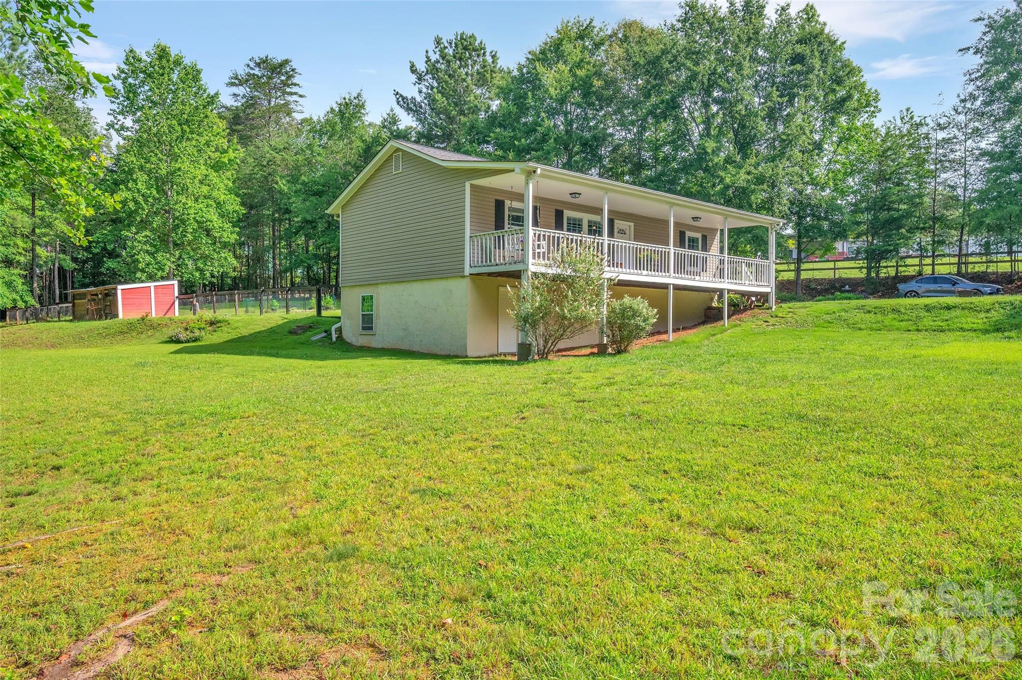 Residential in Landrum 3