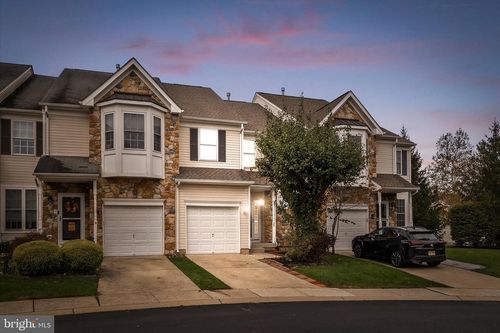 35 Farmington Ct, Bordentown, NJ, 08505-3185 | Card Image