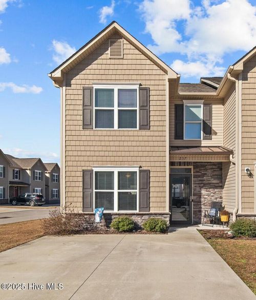 237 Boyington Place Rd, Midway Park, NC, 28544-0008 | Card Image
