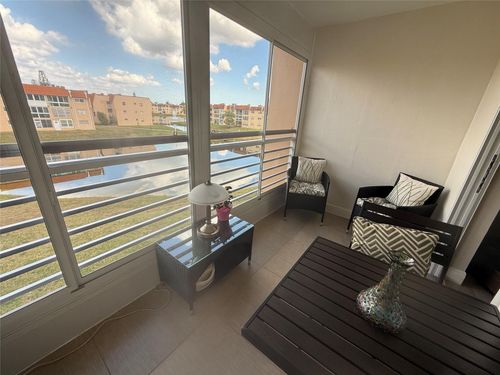 302-2791 N Pine Island Rd, Sunrise, FL, 33322-2299 | Card Image