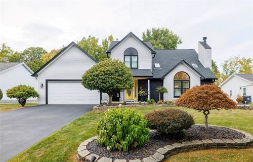 67 Rahway Ln, Gates, NY, 14606-4926 | Card Image