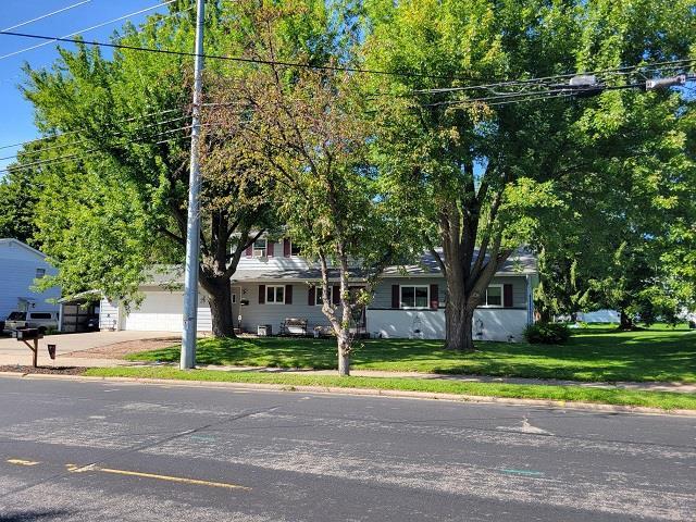 14th St, Marshfield, WI 54449