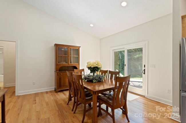 99 Pinecrest Estates Dr, House other with 3 bedrooms, 2 bathrooms and null parking in Flat Rock NC | Image 10