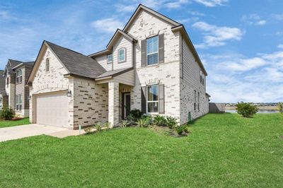 8802 Mallow Rose Way, House other with 4 bedrooms, 2 bathrooms and null parking in Rosharon TX | Image 2