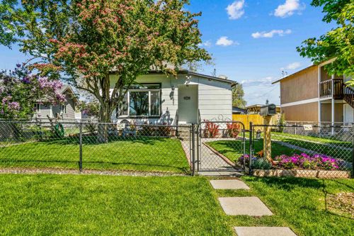1657 E Crown Ave, Spokane, WA, 99207-4014 | Card Image