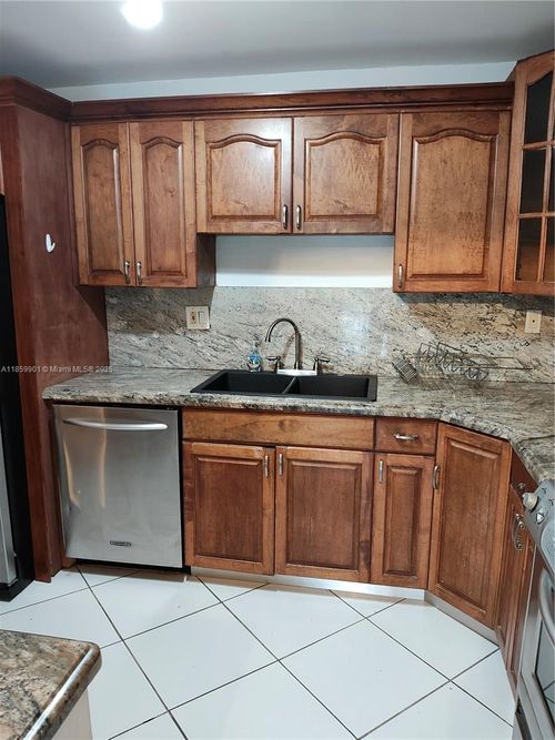 apt-411-9735 Nw 52nd St, Doral, FL, 33178-2012 | Card Image