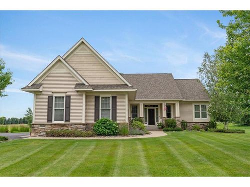 238 Muirfield Trl, Hudson, WI, 54016-7896 | Card Image