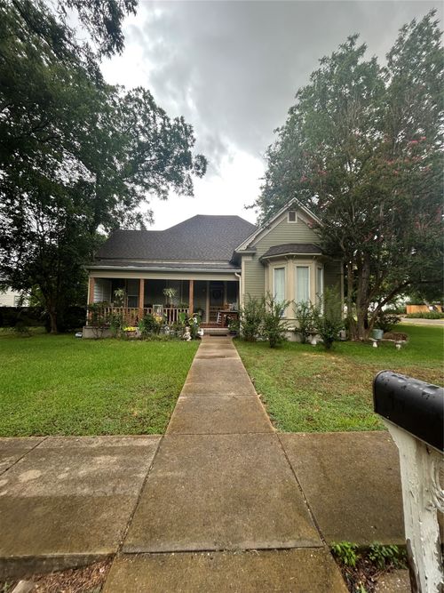300 Nw 3rd St, Hubbard, TX, 76648-2330 | Card Image