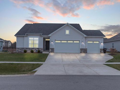 7546 259th Court, Paddock Lake, WI, 53168 | Card Image