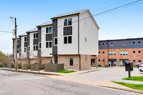 724 W Bell Ave, Chattanooga, TN, 37405-3345 | Card Image