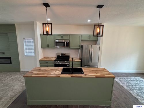 2921 Decatur St, Omaha, NE, 68111-4230 | Card Image