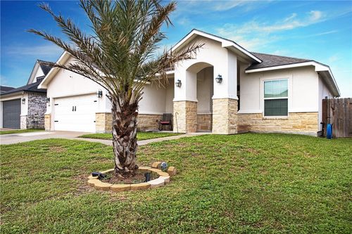 105 John Russell, Portland, TX, 78374-4410 | Card Image