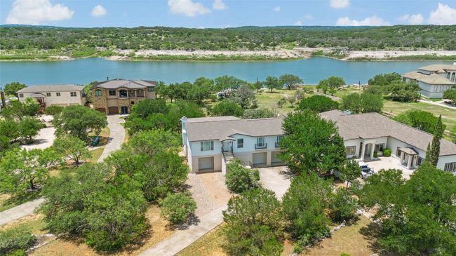Ready to make memories in this wonderful lakehouse | Image 30