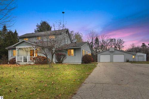 419 5th St, Marion, MI, 49665-9611 | Card Image