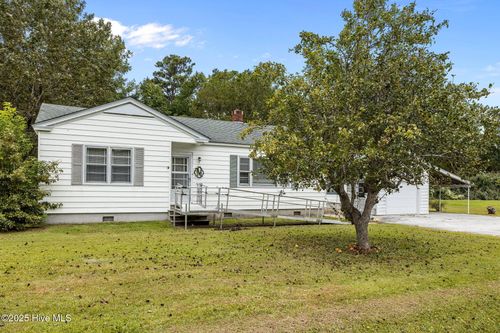 5149 Highway 101, Newport, NC, 28570-6231 | Card Image