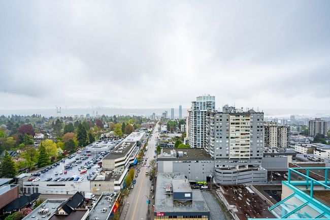 2203 - 612 Sixth Street, Condo with 2 bedrooms, 2 bathrooms and 2 parking in New Westminster BC | Image 33