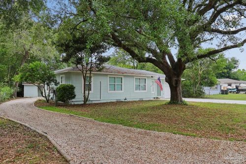 104 Reed Rd, Pensacola, FL, 32507-2336 | Card Image