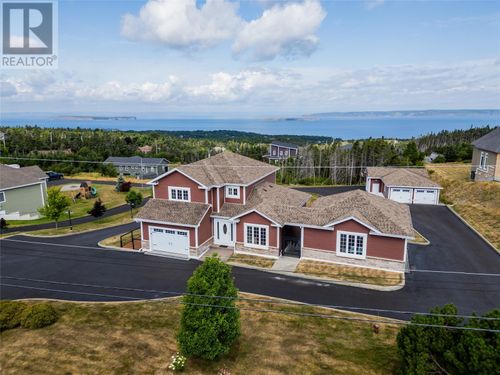 15 Everest St, Paradise, NL, A1L0B7 | Card Image