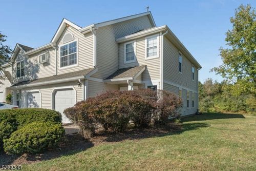 901 Fox Hill Pl, Milford, NJ, 08848-1851 | Card Image