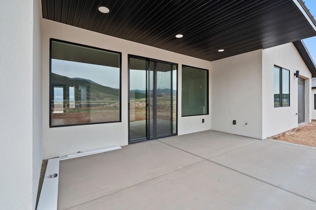 Covered Patio | Image 31