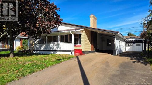 197 Ayer Ave, Moncton, NB, E1C8H1 | Card Image