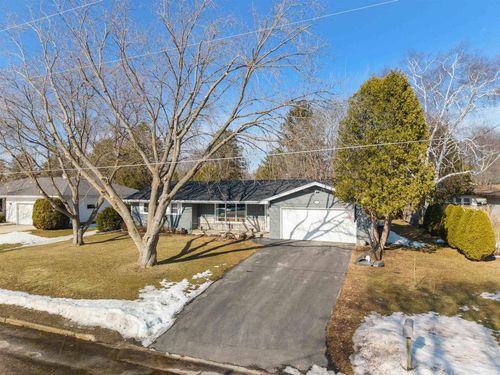 1112 Texas Street, STURGEON BAY, WI, 54235 | Card Image