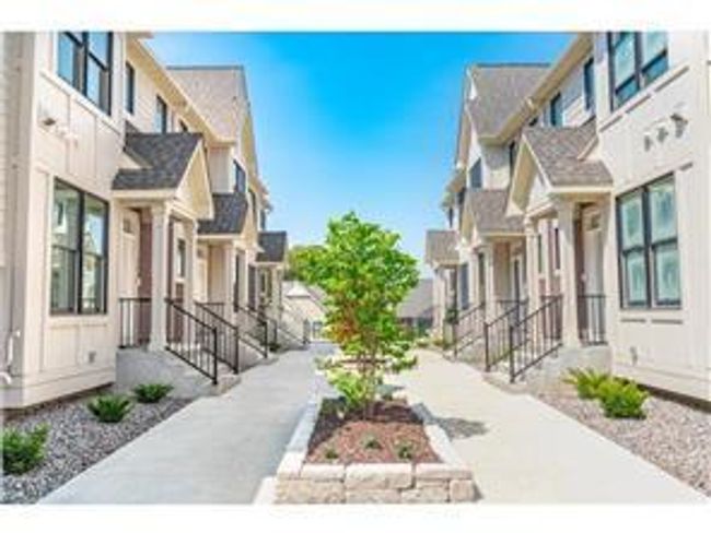 D - 2317 Simply Living Ln, Townhouse with 3 bedrooms, 3 bathrooms and null parking in Hudson WI | Image 11