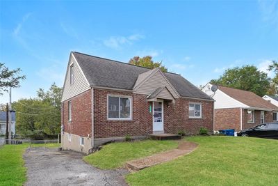 View of front of house featuring a front lawn | Image 3