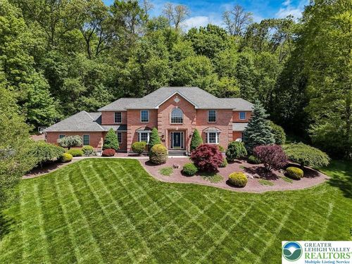 1376 Buck Ridge Dr, Stroudsburg, PA, 18360-7112 | Card Image