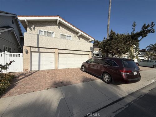 3058 Seahorse Ave, Ventura, CA, 93001-4248 | Card Image
