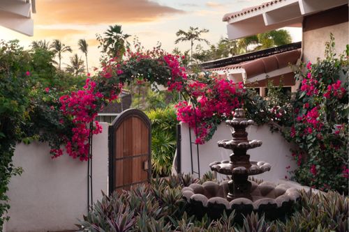 8 Manu Ihu Pl, Kihei, HI, 96753-7701 | Card Image