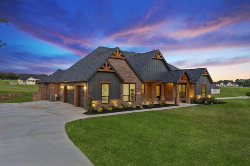 2043 Vaquero Dr, Weatherford, TX, 76088-3354 | Card Image