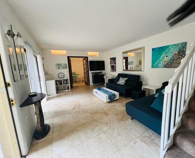 805 - 1700 Embassy 805 Drive, Townhouse with 3 bedrooms, 2 bathrooms and null parking in West Palm Beach FL | Image 3