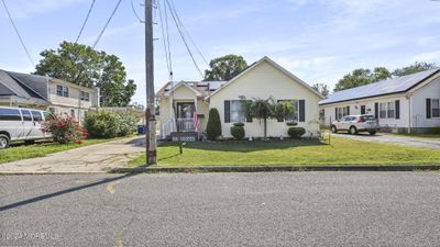 67 Leonard Avenue, House other with 4 bedrooms, 2 bathrooms and null parking in Atlantic Highlands NJ | Image 1