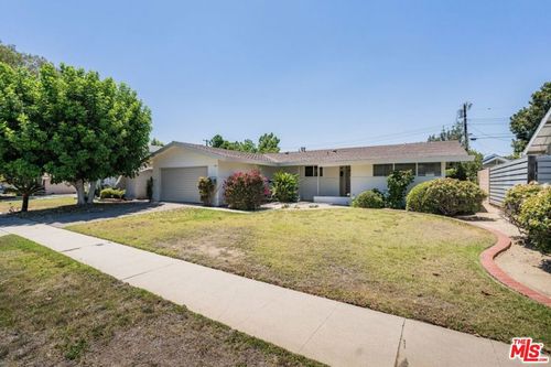 9811 Lubao Avenue, Los Angeles, CA, 91311 | Card Image