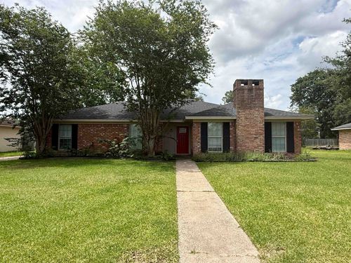 6730 Greenwood Dr, Beaumont, TX, 77706-4217 | Card Image
