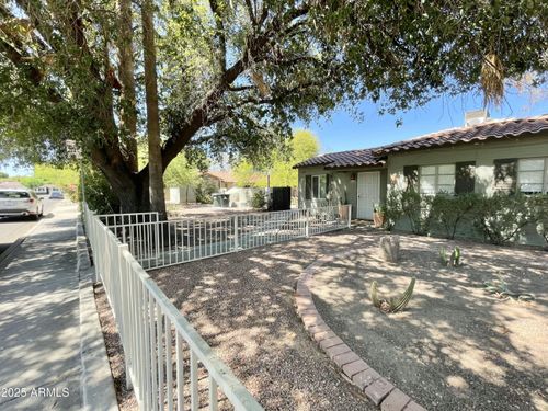 2-606 E San Juan Ave, Phoenix, AZ, 85012-1392 | Card Image