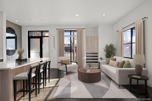 apt-101-3149 Blake St, Denver, CO, 80205-2390 | Card Image