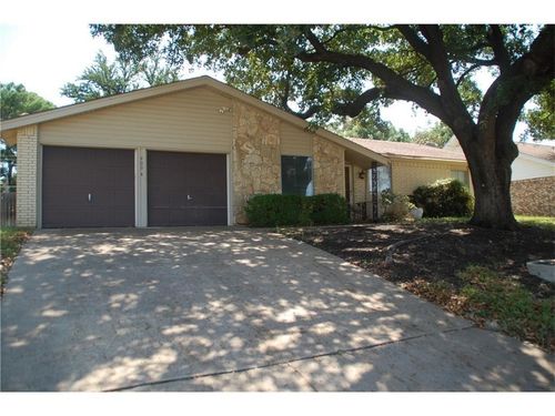 409 Wilshire Dr, Euless, TX, 76040-4107 | Card Image
