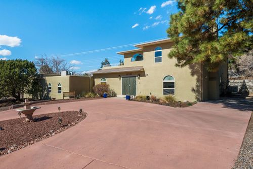 13401 Desert Hills Pl Ne, Albuquerque, NM, 87111-3032 | Card Image