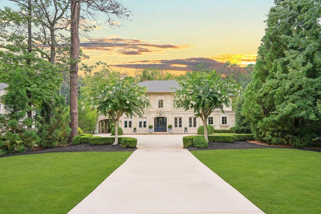 Pineland Rd, Atlanta, GA 30342