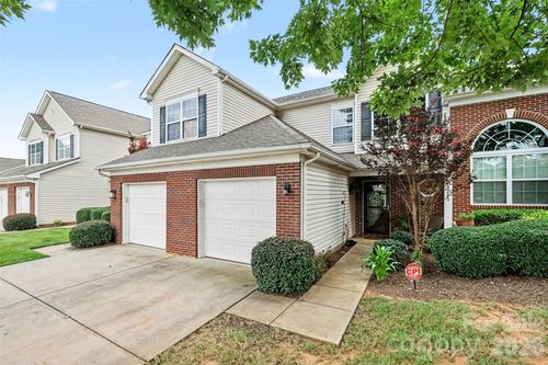 12058 Stratfield Place Cir, Pineville, NC, 28134-6416 | Card Image